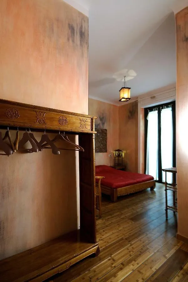 Vietnamonamour Bed & Breakfast Milan 2*,
