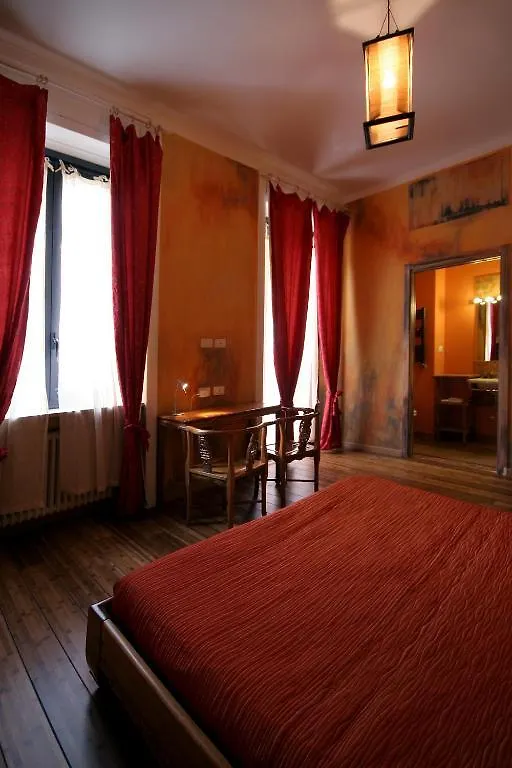 Vietnamonamour Bed & Breakfast Milan